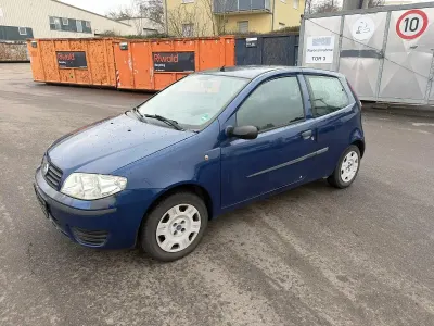 Gebraucht Fiat Punto 60 PS (44 kW) 2004 Blau Kleinwagen
