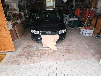 Gebraucht Audi A4 130 PS (95 kW) 2002 Schwarz Kombi