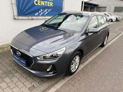 gebraucht Hyundai i30 1.0 T-GDI Select Klima|PDC 88 kW (120 PS), Scha...