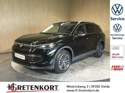 Neu VW Tiguan Life 150 PS (110 kW) 2025 Grenadillschwarz SUV