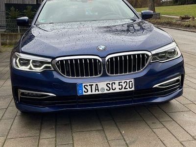 Blau Gebraucht 2018 BMW 520 Luxury Line Kombi | 21.500 € (Fairer Preis)