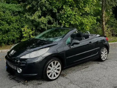 Gebraucht Peugeot 207 CC 150 PS (110 kW) 2007 Schwarz Cabrio