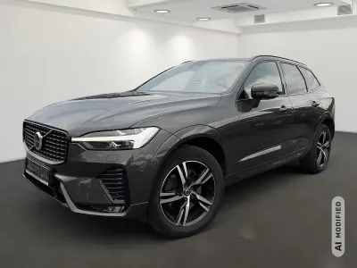 Gebraucht Volvo XC60 R-Design 235 PS (172 kW) 2022 Grau SUV