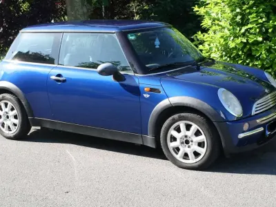 Gebraucht Mini ONE 90 PS (66 kW) 2004 Blau Kleinwagen