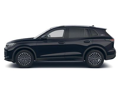 Gebraucht VW Tiguan Goal 150 PS (110 kW) 2025 Schwarz SUV