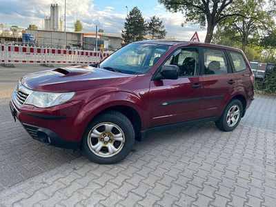 Rot Gebraucht 2009 Subaru Forester SUV | 600 €