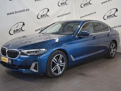 Blau Gebraucht 2023 BMW 530 Luxury Line Limousine | 44.300 € (Fairer Preis)