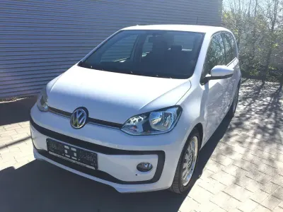 Begagnad VW up! move up! 60 HK (44 kW) 2019 Vit Halvkombi