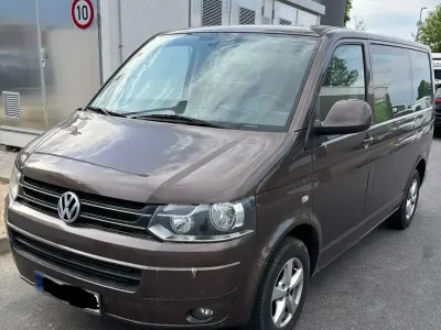 Gebraucht VW T5 140 PS (102 kW) 2012 Braun Van