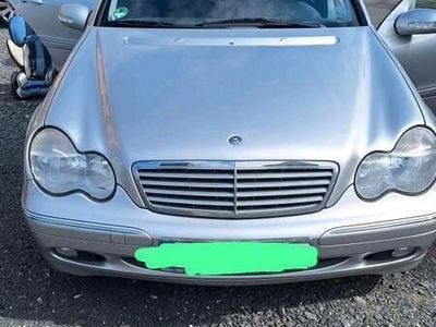 Mercedes C180