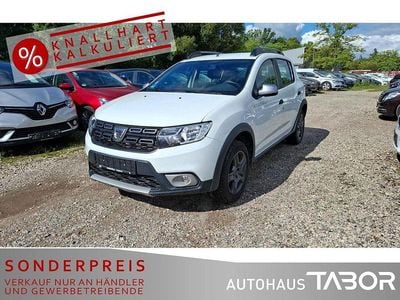 Gebraucht Dacia Sandero Celebration 90 PS (66 kW) 2017 Gletscherweiss Kleinwagen