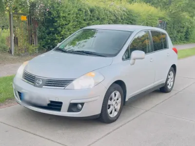 Gebraucht Nissan Tiida 126 PS (92 kW) 2008 Silber Limousine