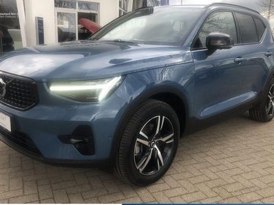 Gebraucht Volvo XC40 Plus 197 PS (144 kW) 2025 Blau SUV