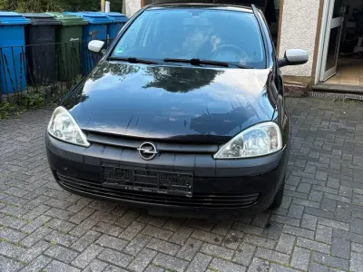 Gebraucht Opel Corsa 75 PS (55 kW) 2003 Schwarz Kleinwagen