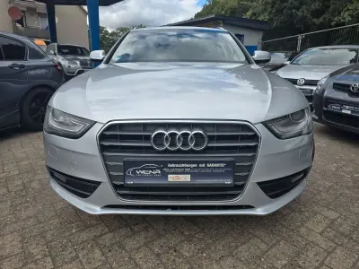 Gebraucht Audi A4 Attraction 177 PS (130 kW) 2012 Silber Kombi