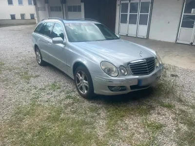 Gebraucht Mercedes E280 190 PS (139 kW) 2006 Grau Kombi