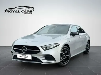 Gebraucht Mercedes A250 AMG line 218 PS (160 kW) 2021 Silber Limousine