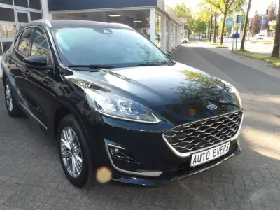 Używany Ford Kuga Vignale 152 KM (111 kW) 2022 Czarny SUV