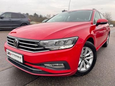 Rot Gebraucht 2023 VW Passat Business Kombi | 15.499 € (Superpreis)