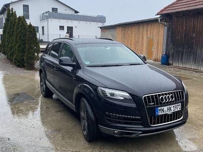 Gebraucht Audi Q7 Ambiente 245 PS (180 kW) 2015 Schwarz SUV