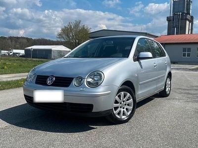 Usata VW Polo 64 CV (47 kW) 2005 Argento Utilitaria