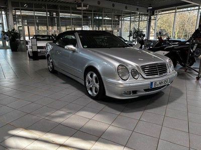 Gebraucht Mercedes CLK230 Elegance 197 PS (144 kW) 2002 Silber Cabrio