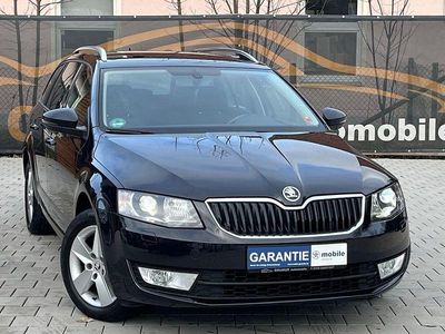 Schwarz Gebraucht 2013 Skoda Octavia Ambition Kombi | 10.999 € (Fairer Preis)