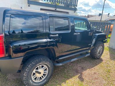 Hummer H3
