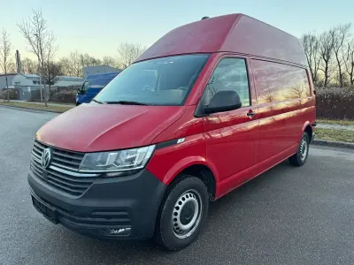 Używany VW Transporter 150 KM (110 kW) 2020 Czerwony Van
