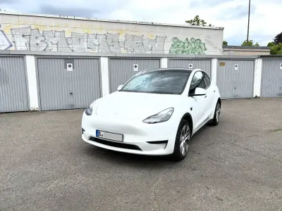 Gebraucht Tesla Model Y 219 kW (299 PS) 2023 Weiß SUV