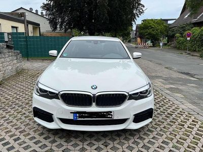 Gebraucht BMW 520 M Sport 184 PS (135 kW) 2019 Weiß Limousine