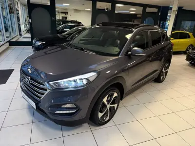 Gebraucht Hyundai Tucson 185 PS (136 kW) 2016 Grau SUV