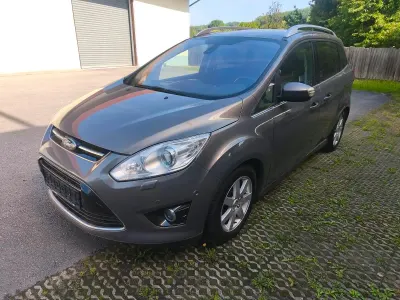 Gebraucht Ford Grand C-Max Titanium 182 PS (133 kW) 2012 Grau Van / Kleinbus