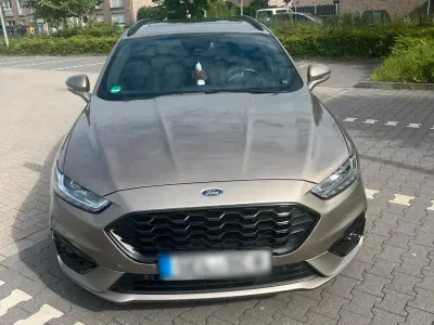 Gebraucht Ford Mondeo ST-Line 190 PS (139 kW) 2019 Gold Kombi
