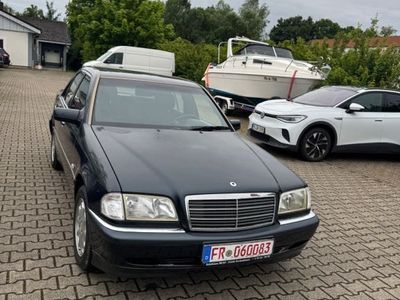 Mercedes C200