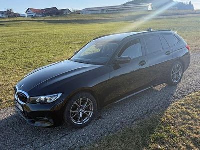 Gebraucht BMW 320 Sport Line 190 PS (139 kW) 2021 Schwarz Kombi