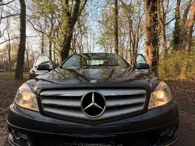 Second-hand Mercedes C220