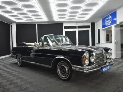Gebraucht Mercedes W111 SE 160 PS (117 kW) 1970 Blau Cabrio