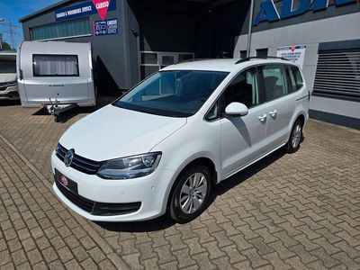 Second-hand VW Sharan Comfortline 150 CP (110 kW) 2019 Alb Monovolum