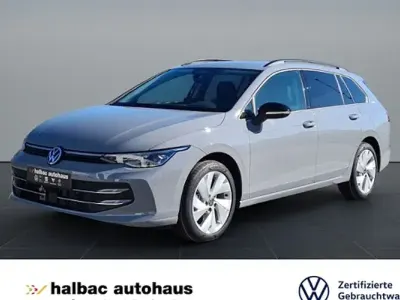 Gebraucht VW Golf VIII 150 PS (110 kW) 2026 Grau Kombi