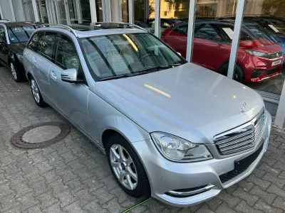 Gebraucht Mercedes C180 156 PS (114 kW) 2012 Silber Kombi