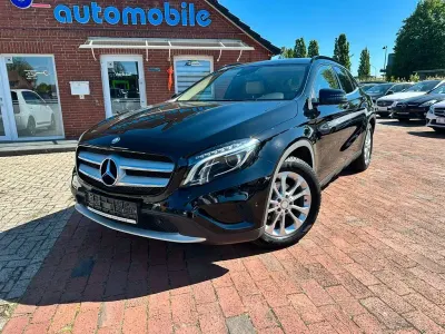 Gebraucht Mercedes GLA200 136 PS (100 kW) 2015 Schwarz SUV