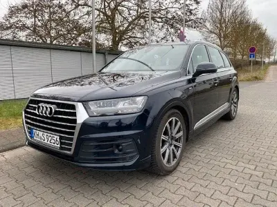 Używany Audi Q7 Sport 272 KM (200 kW) 2015 Niebieski SUV