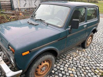 Gebraucht Lada niva 82 PS (60 kW) 2009 SUV