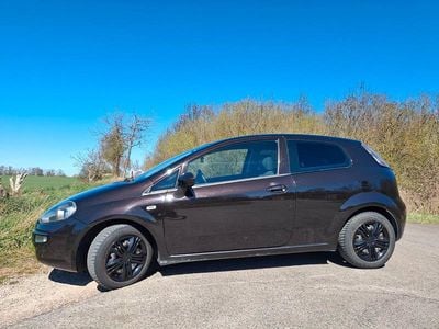 Gebraucht Fiat Punto 69 PS (50 kW) 2011 Schwarz Kleinwagen