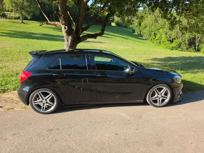 Gebraucht Mercedes A200 156 PS (114 kW) 2015 Schwarz Limousine