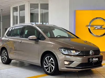 Gebraucht VW Golf Sportsvan Sound 125 PS (91 kW) 2017 Braun Van / Kleinbus