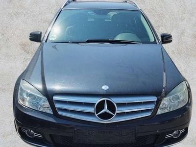 Mercedes 220
