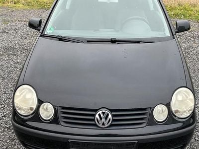 Gebraucht VW Polo 58 PS (42 kW) 2002 Schwarz Kleinwagen
