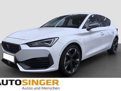Weiß Gebraucht 2023 Cupra Leon VZ Limousine | 29.780 € (Guter Preis)